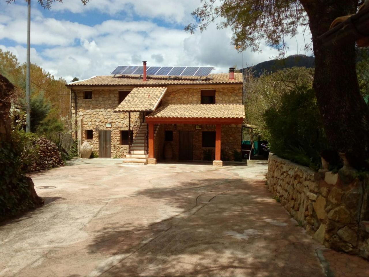 Casas Rurales Picos Del Oso Hostal Riópar Exterior foto